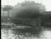 Bestand:Tewaterlating stalen motortankschip Phobos (1926).jpg