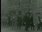 Bestand:Begrafenis slachtoffers mijnramp (1925).jpg