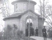 Bestand:Opening van het Pier Pander tempeltje (1924).jpg
