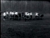 Bestand:Rugbywedstrijden tussen Haarlemse en Delftse studenten vijftien-tallen (1926).jpg