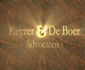 Bestand:Keyzer & De Boer advocaten (2006) titel.jpg