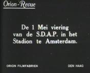 Viering 1 mei van de SDAP in het stadion te Amsterdam en in Den Haag titel.jpg