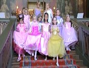 Van Assepoester tot prinses (2007).jpg