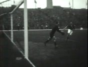 Bestand:Voetbalwedstrijd Nederland - Belgie (1936).jpg