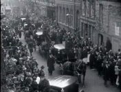 Bestand:Begrafenis slachtoffers bij de brand op de Blaak (1926).jpg