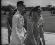 Generaal Archibald Wavell met zijn staf komt in Indië aan.jpg