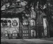 Bestand:DeZendingOpHetThuisfront(1946)2.jpg
