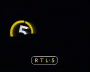 Bestand:RTL5 bumper 'haai' 2000.png