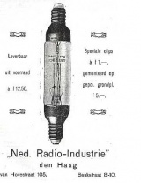 Advertentie voor Philips Ideezet-radiolamp (bron: Papieren archief Beeld en Geluid)